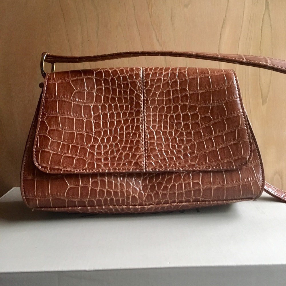 Liz Claiborne, Small, Alligator Print Tote. Cute:)